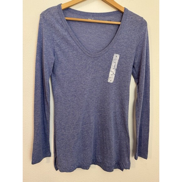 GAP Women’s T-shirt Tee New Blue & White Long Sleeve V Neck Size M Set Of 2 NWT - Picture 4 of 7